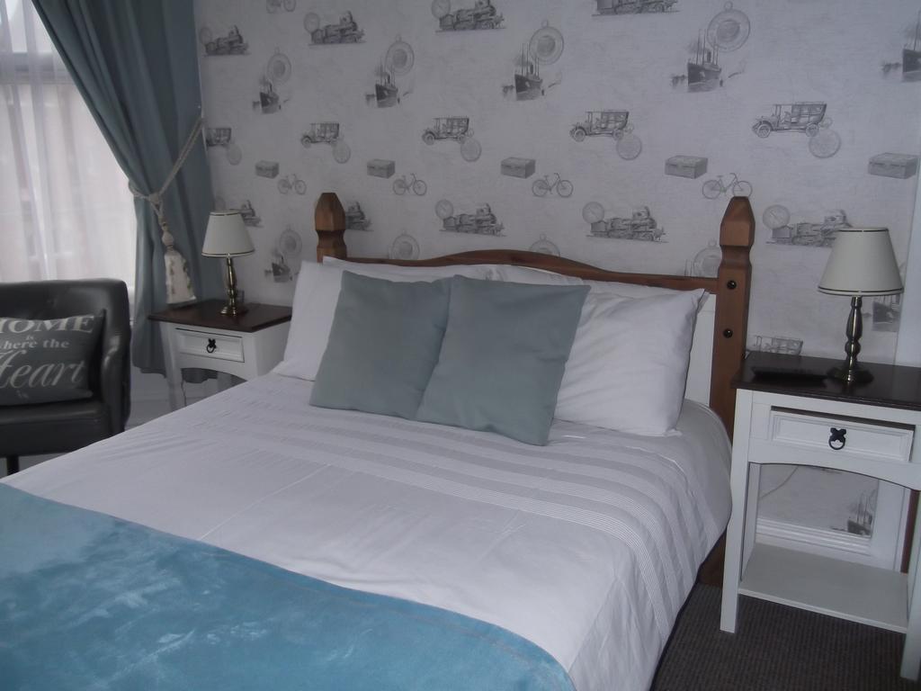 J'S Mayfair Guest House ブラックプール エクステリア 写真