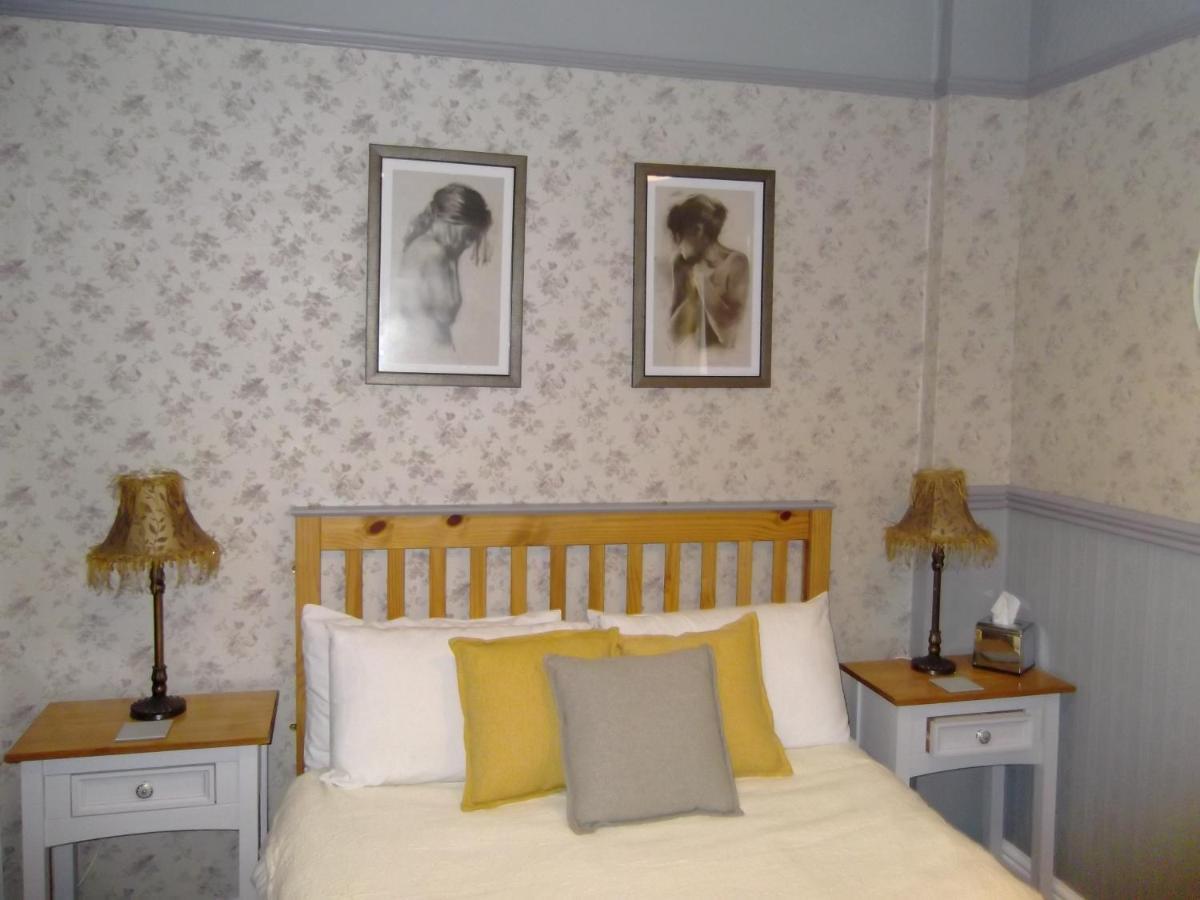 J'S Mayfair Guest House ブラックプール エクステリア 写真